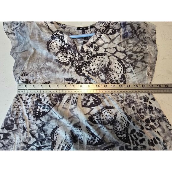 Vintage Y2K Butterfly Print Top M Petite Lightweight Polyester Short Sleeve - Picture 5 of 5